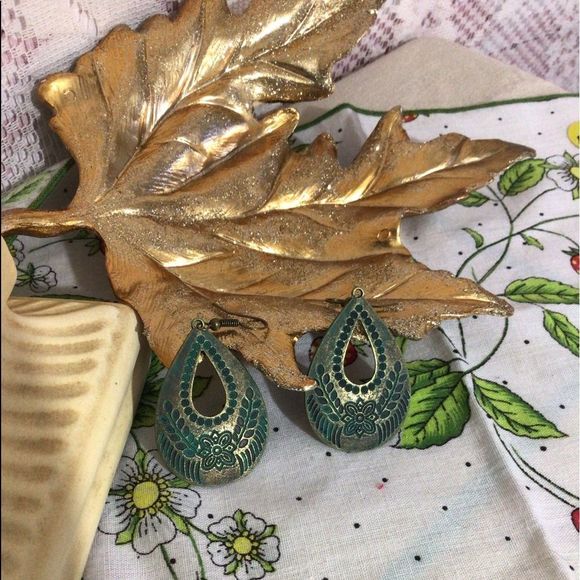 NWT Pierced Wire Fashion Earrings Dangle Bohemian Tear Drop Patina Metal - Picture 2 of 12